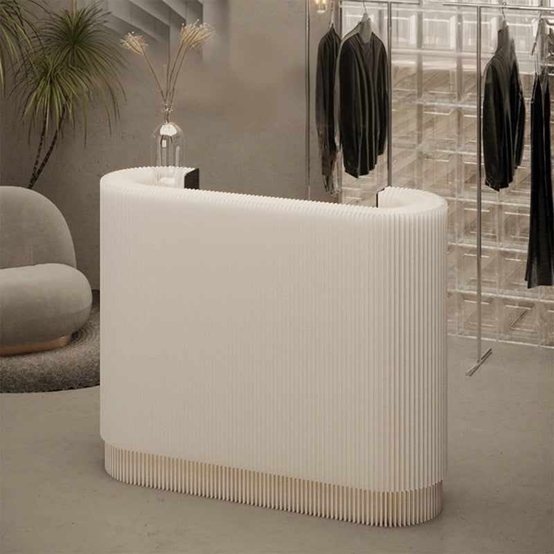 Stylish Curved Island Small Retail Reception Desk for Fashion Stores
