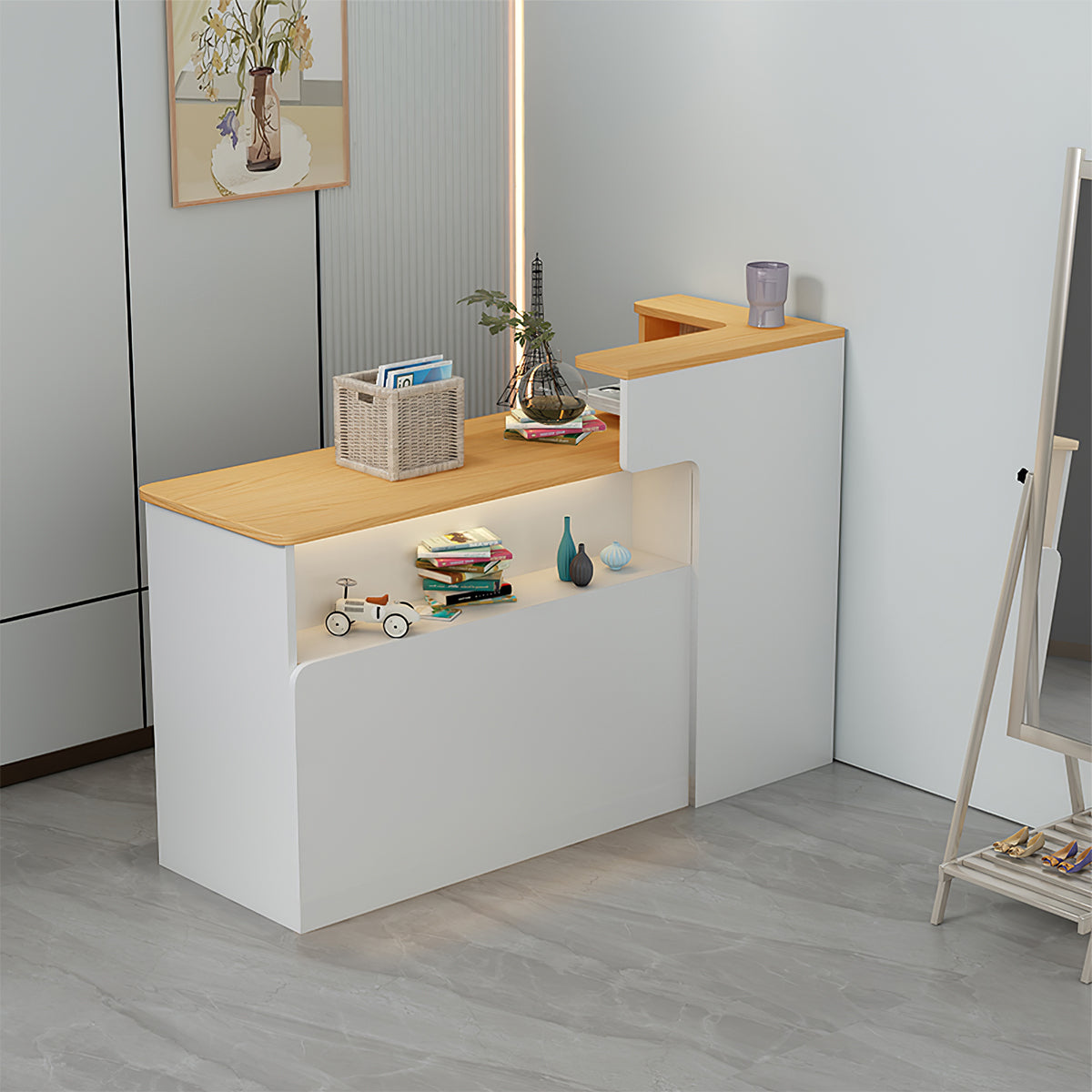 Minimalist Small Retail Cashier Counter with Display Cabinet