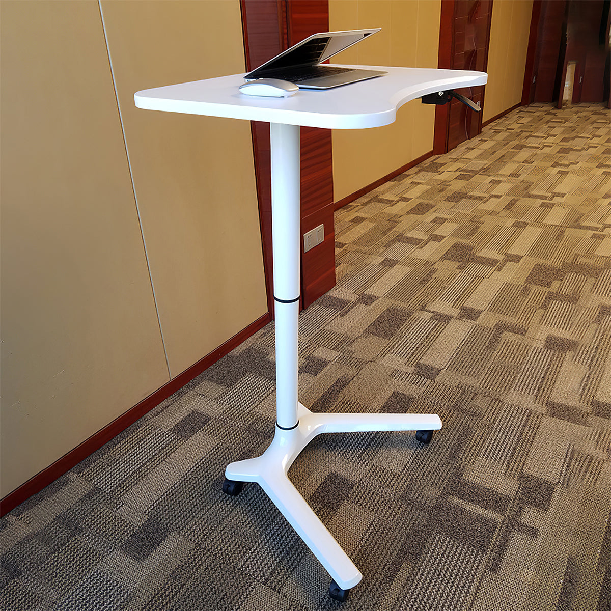 Portable Adjustable Height Computer Desk with Swivel Casters